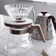 Hario dripper szklany Olive Wood-2.jpg