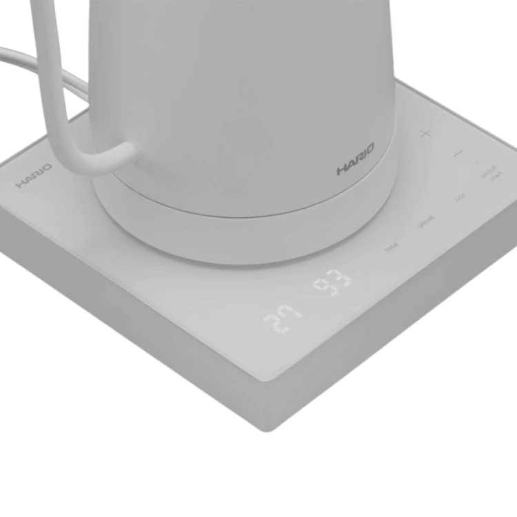 Hario Lyra Czajnik Elektryczny 800 ml biały | CoffeeLove