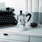 Bialetti Moka Express | CoffeeLove